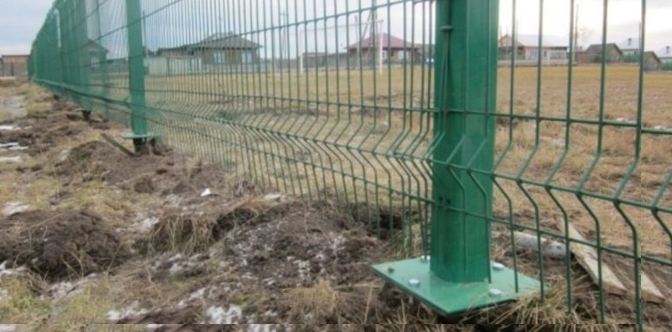 Купить сваи для ограждения от производителя в Елизово от 1394 руб: низкая цена, быстрая установка